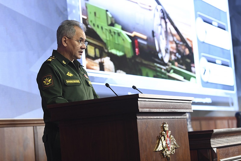 Генерал армии Сергей Шойгу на расширенном заседании Коллегии Министерства обороны России в конце декабря 2020 года.