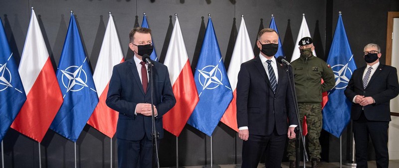 За ходом компьютерных «битв» лично наблюдал президент Польши Анджей Дуда и глава Министерства национальной обороны Мариуш Блащак.
