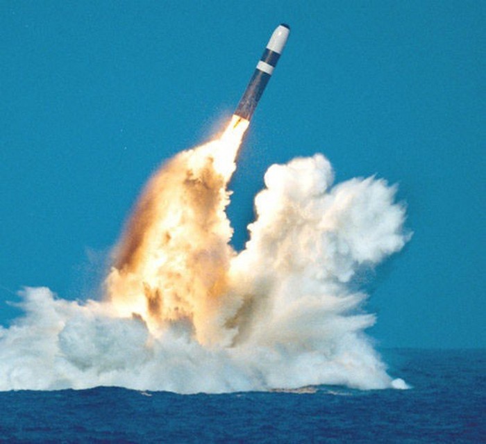 В 2016 году парламент проголосовал за модернизацию ядерной системы Trident.