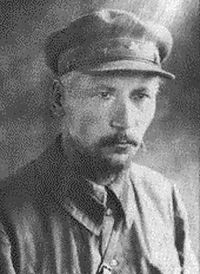 Комиссар Василий Васильевич Яковлев.