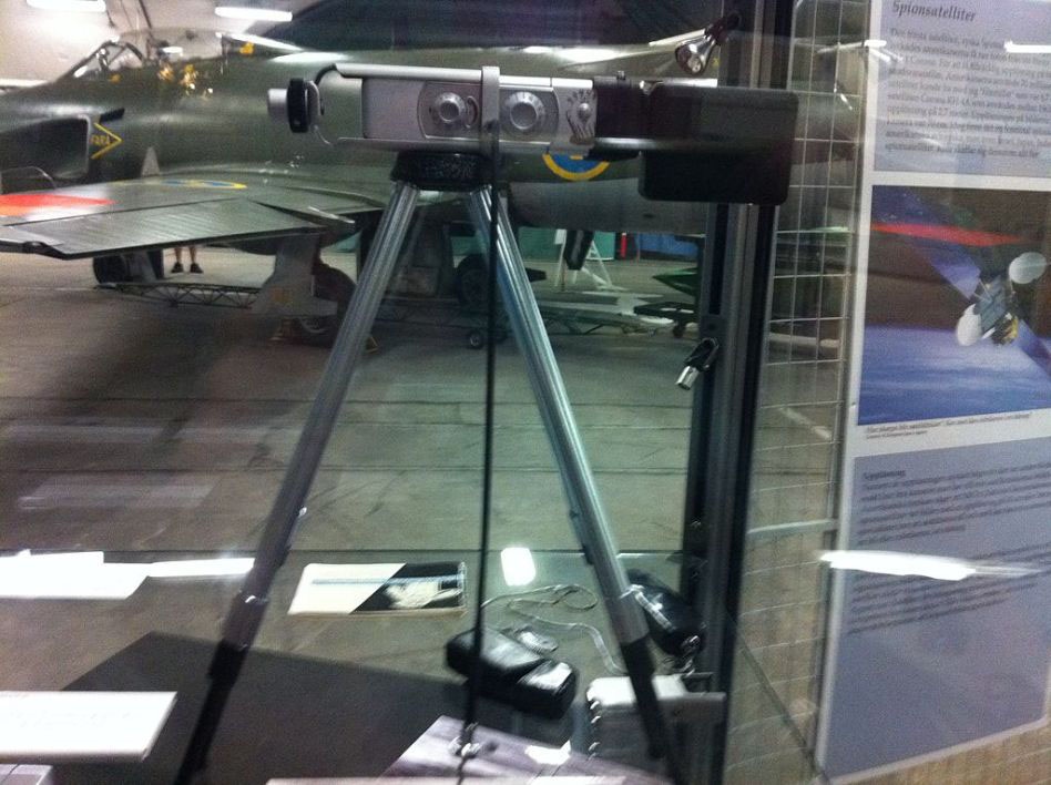Фотоаппарат Minox B Стига Веннерстрёма, которым он переснимал секретные документы в музее ВВС Швеции.