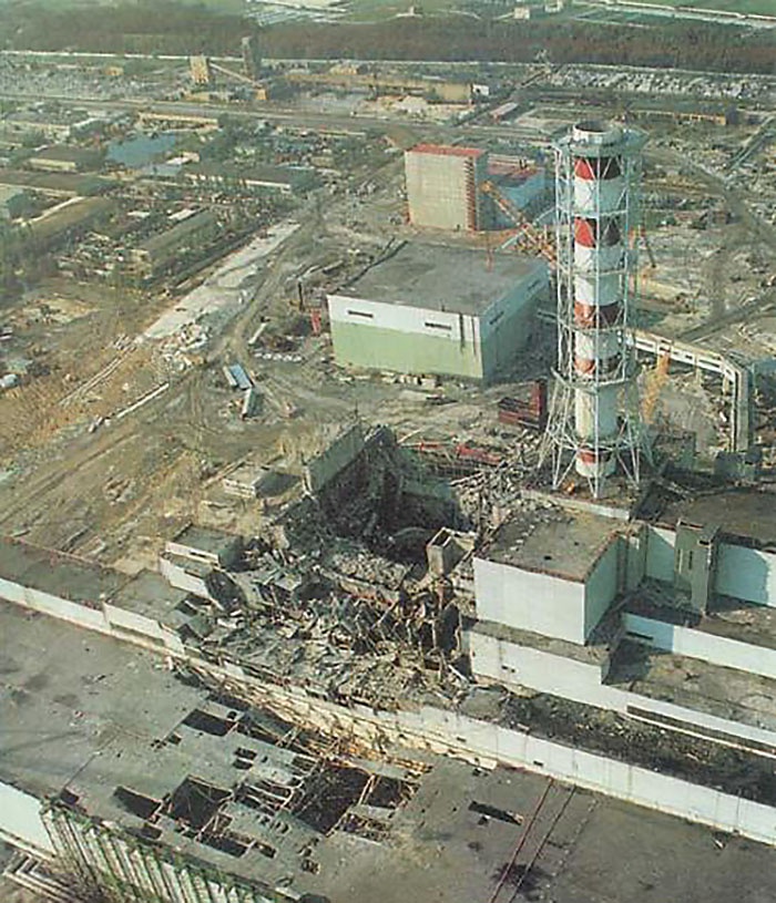Авария на Черно́быльской АЭС 26 апреля 1986 года.