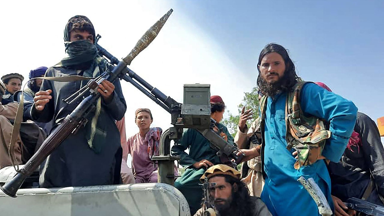 Среди боевиков «ИГ-Хорасан» есть афганцы, пакистанцы, арабы, узбеки, а также выходцы из Ирака, Сирии и даже Индии.