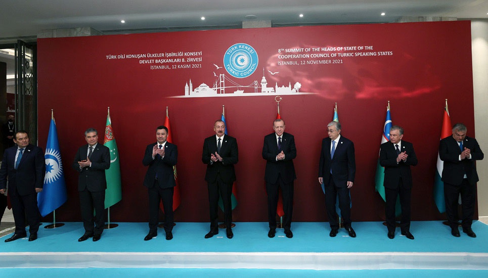 В Стамбуле на Острове демократии и свободы прошёл VIII саммит глав тюркских государств, переименовавший созданный Турцией Тюркский Совет в Организацию тюркских государств.