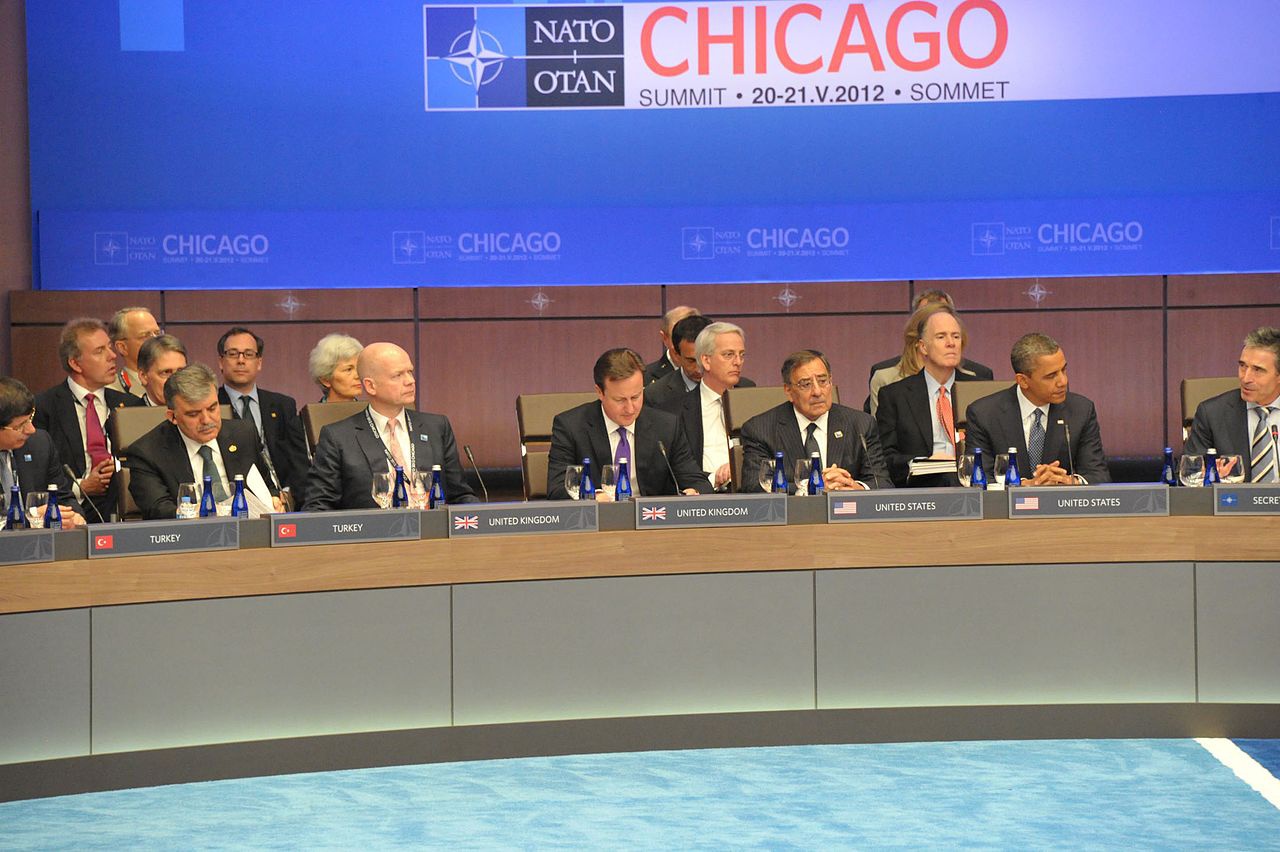 Основополагающие военно-стратегические установки этого военного союза были объединены в постоянно действующую комбинированную военную структуру на саммите НАТО в Чикаго в мае 2012 года.