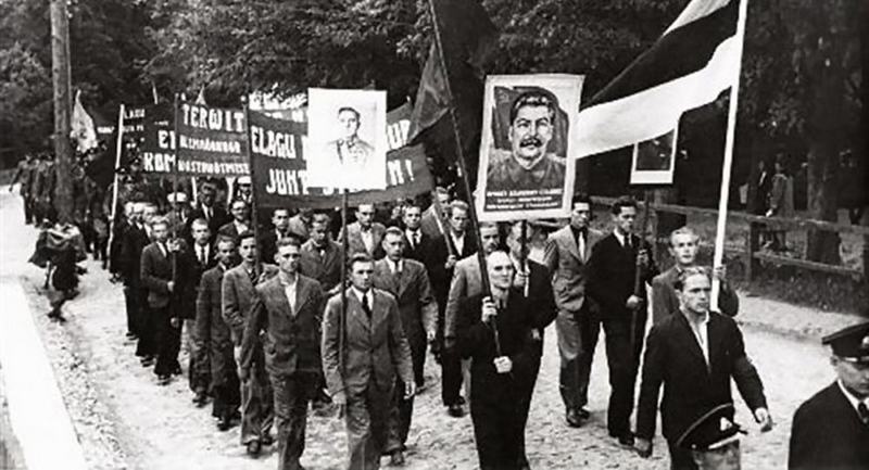 21 июля 1940 года Государственная дума Эстонской Республики провозгласила создание на территории страны Эстонской Советской Социалистической Республики.