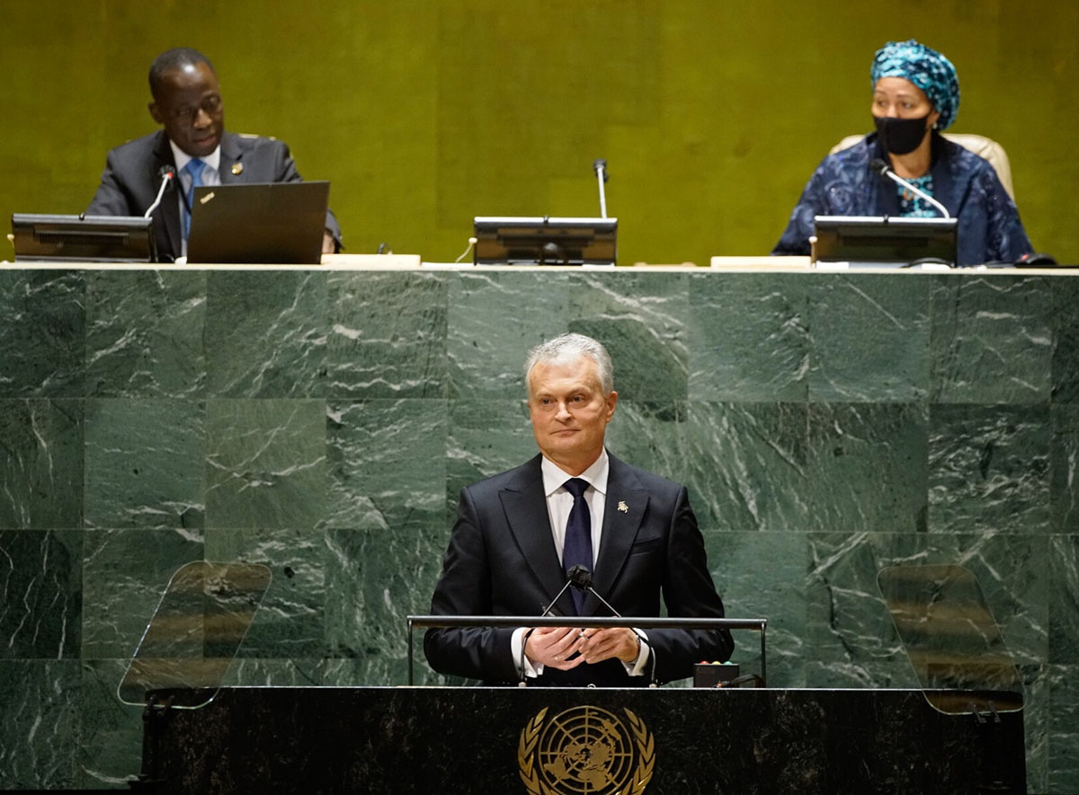 Президент Литвы Гитанас Науседа в выступлении на сессии Генеральной ассамблеи ООН поведал о российской угрозе. Больше ему говорить было не о чем.