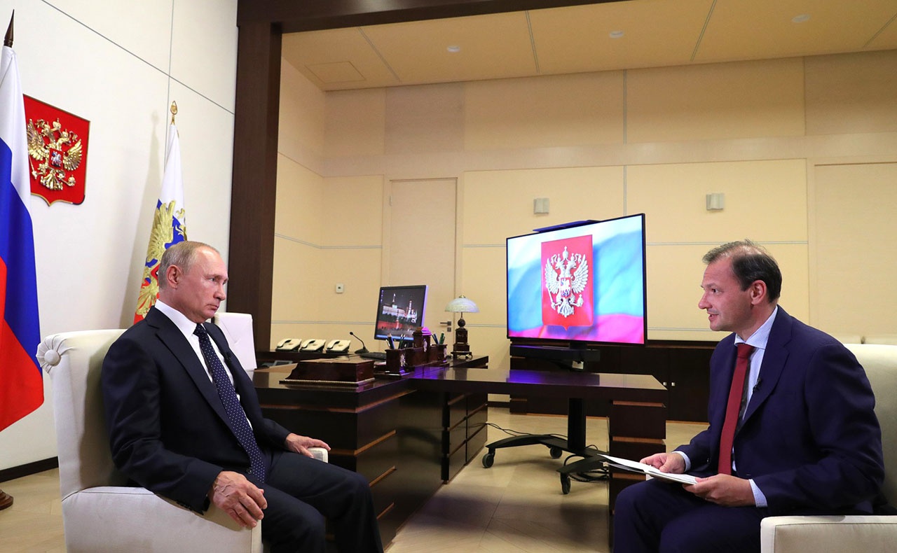 27 августа 2020 года президент РФ Владимир Путин ответил на вопросы журналиста ВГТРК.