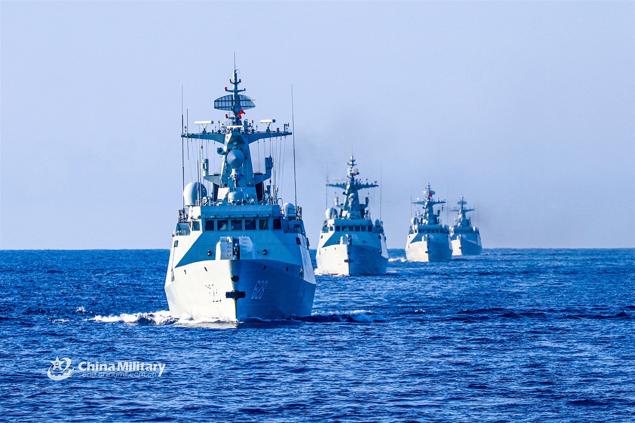 Пока Тайвань на американской стороне, китайскому флоту очень трудно проецировать силу в Тихом океане, особенно в Филиппинском море.