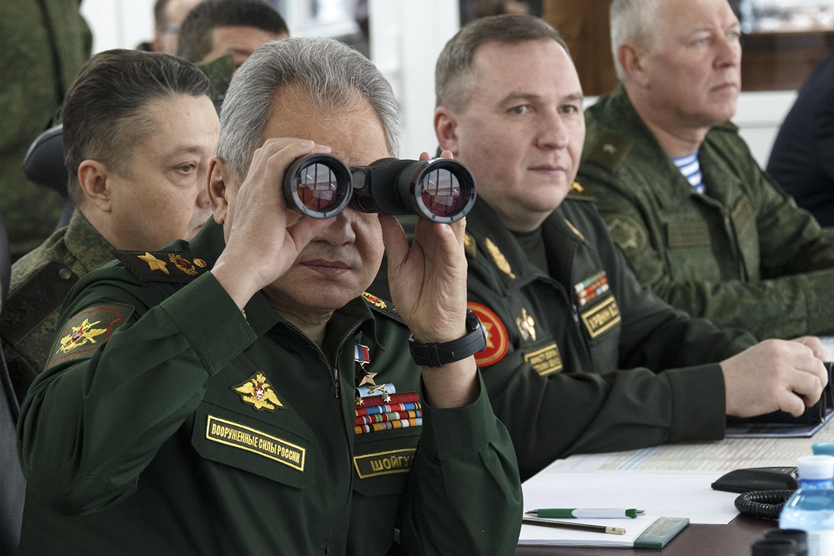 Министры обороны России и Белоруссии инспектируют войска двух стран в рамках подготовки к учению «Союзная решимость-2022».