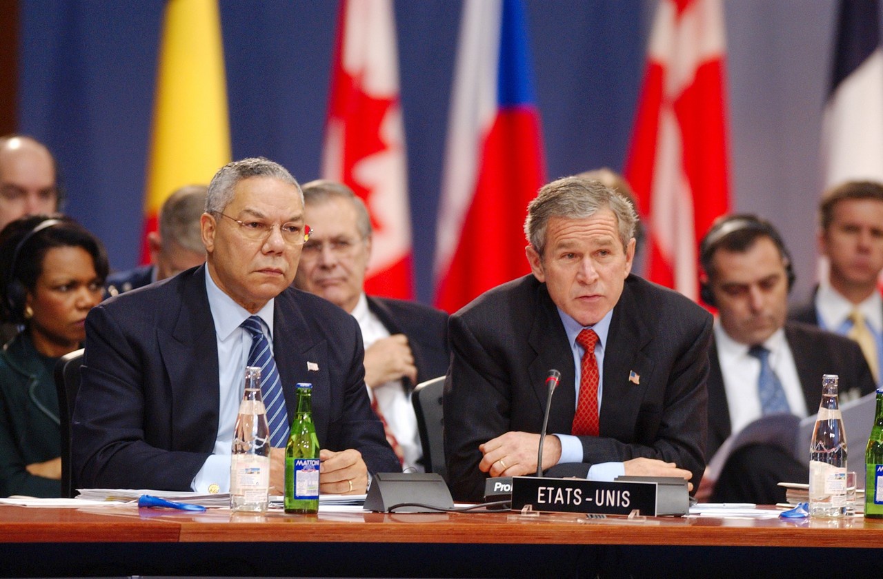 На саммите НАТО в Праге 21 ноября 2002 года были приняты наиболее масштабные и рассчитанные на длительную перспективу решения по созданию альянсом потенциала для его новой геополитической роли в XXI столетии.