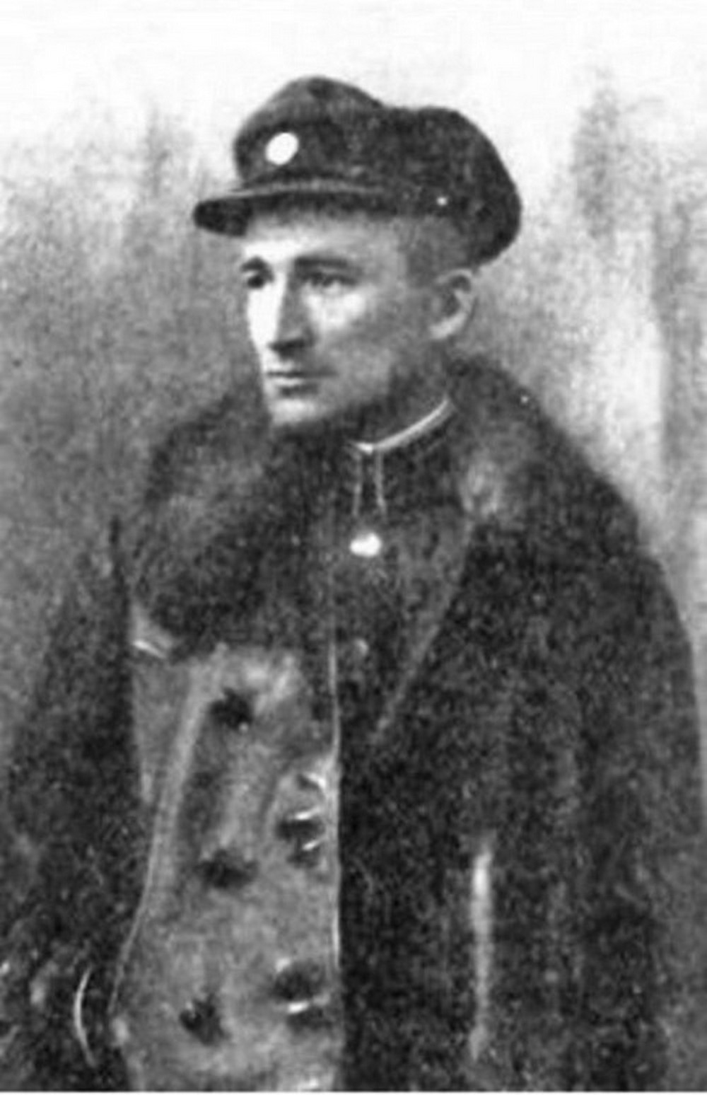 Долгое время лидером ОУН был Андрей Мельник.
