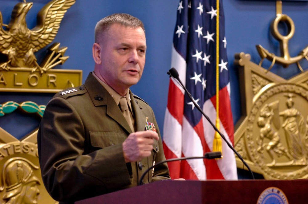 Командующий Стратегическим командованием в 2004-2007 годах генерал Джеймс Картрайт подчёркивал, что МГУ это не только доставка оружия к цели.