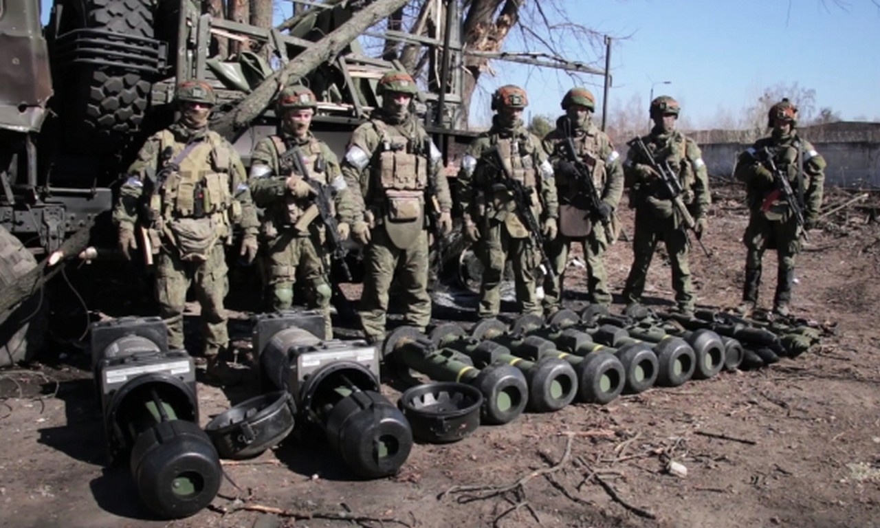 После начала спецоперации на Украине и последовавшей вслед за этим воинственной риторики Запада вполне очевидно, что расходы на армию и оборонную промышленность России надо всерьёз увеличить.