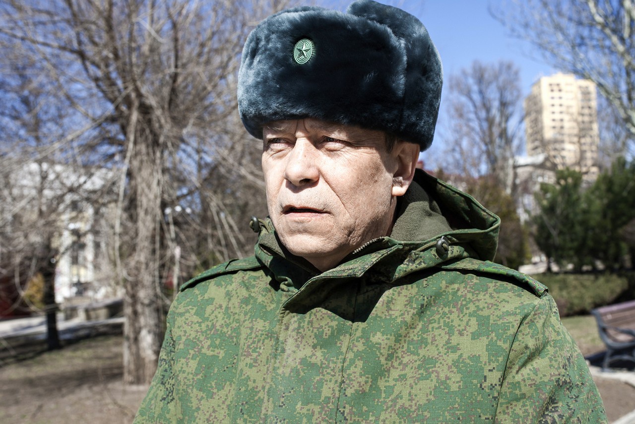 Официальный представитель Народной милиции ДНР полковник Эдуард Басурин.