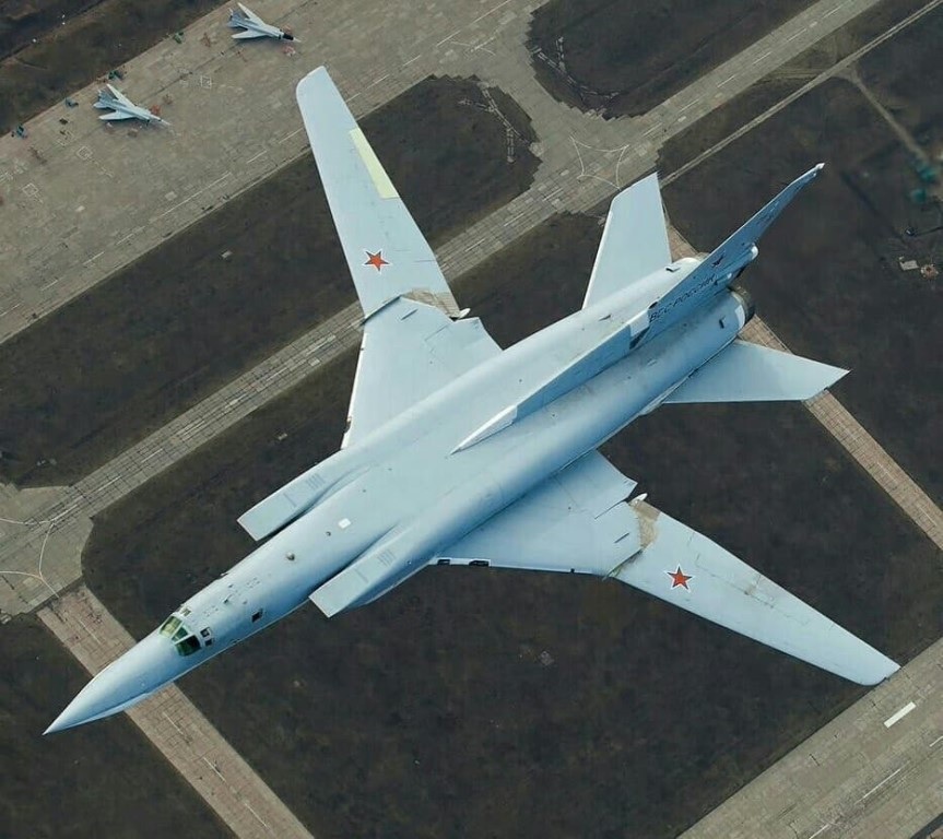 Зеленскому нужно благодарить российское командование, что Ту-22М3 пока не совершают вылетов в зону боевых действий в украинском небе.