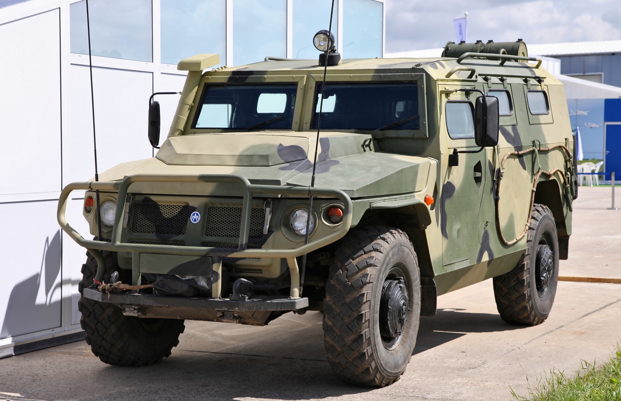 Бронеавтомобили многоцелевого назначения «Тигр-М» продолжают поступать в войска.