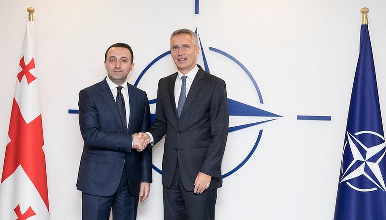 Генеральный секретарь НАТО Столтенберг встречается с премьер-министром Грузии Гарибашвили.