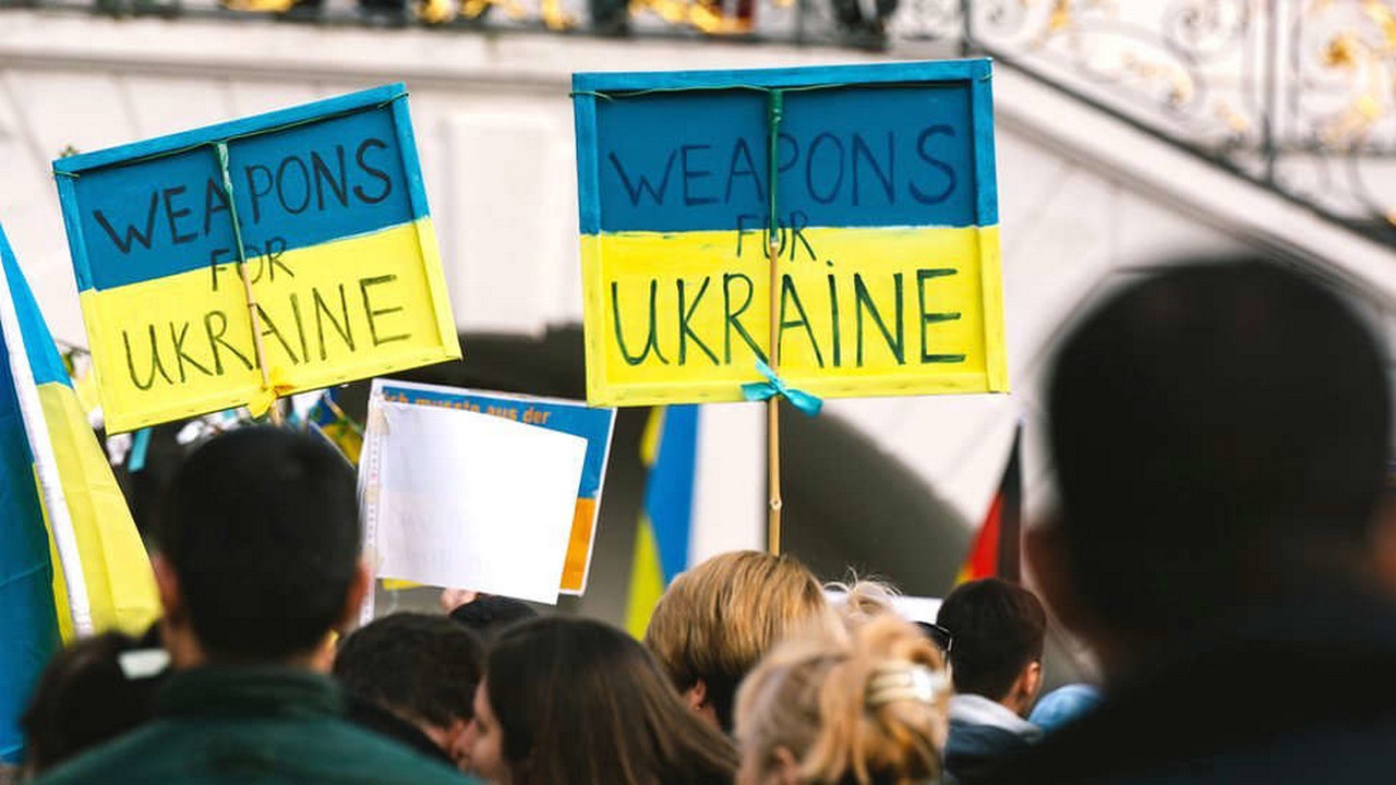 Европа требует не мира на Украине, а оружия для продолжения войны.