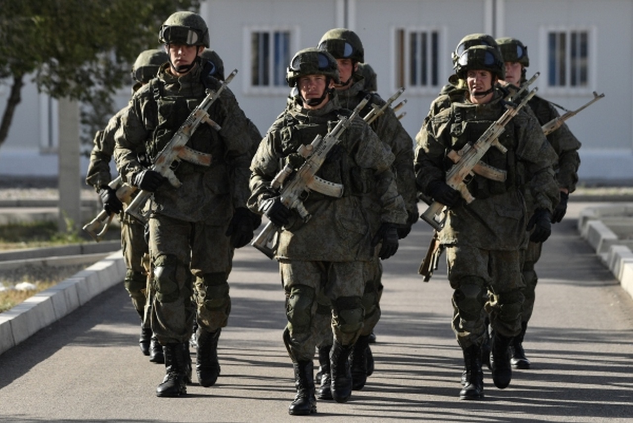 Российская армия получила более 300 тысяч комплектов экипировки второго поколения «Ратник».