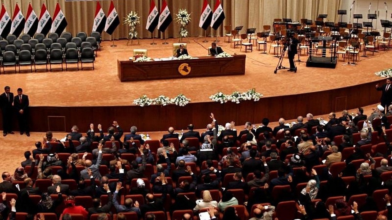 Действия ас-Садра не привели к новым выборам в Совет представителей (парламент) Ирака.