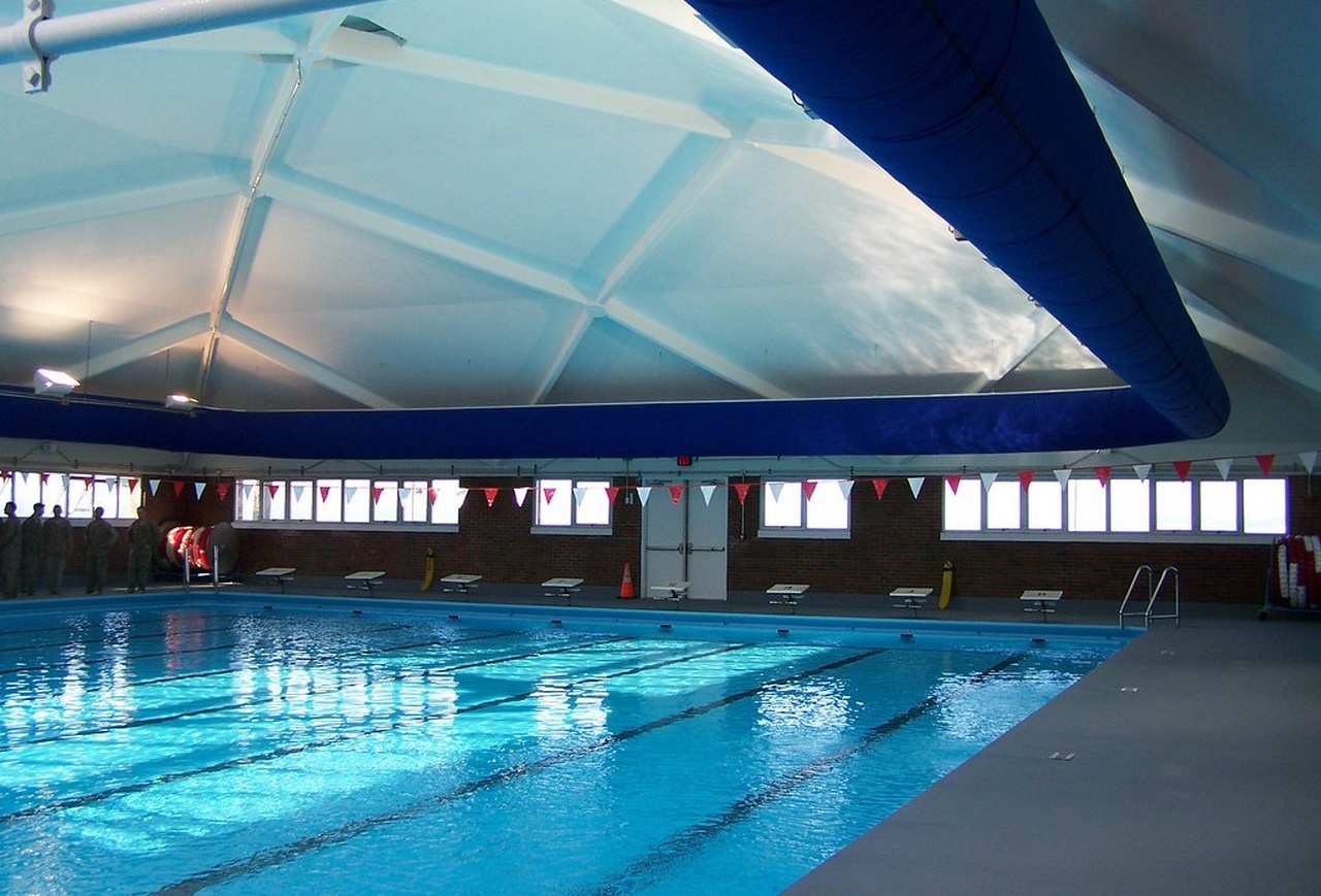 Тренировочный бассейн в Кэмп-Лежен.