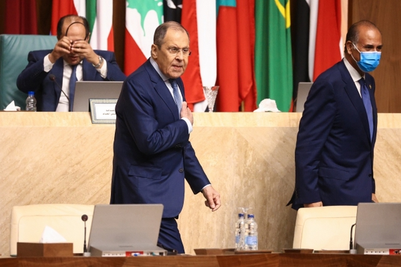 Министр иностранных дел РФ Сергей Лавров во время встречи с постпредами стран-членов Лиги арабских государств.