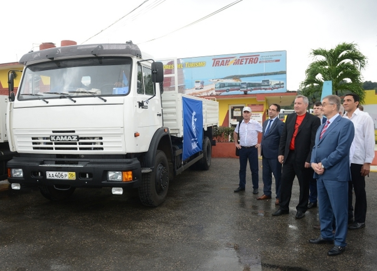 Передача партии грузовых автомобилей, доставленных на Кубу в рамках контракта ПАО «КАМАЗ».