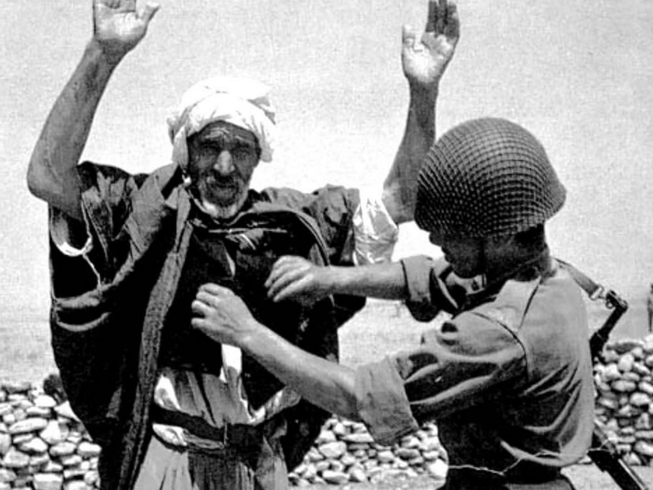 Кровавое прошлое французской оккупации в Алжире не забыли.