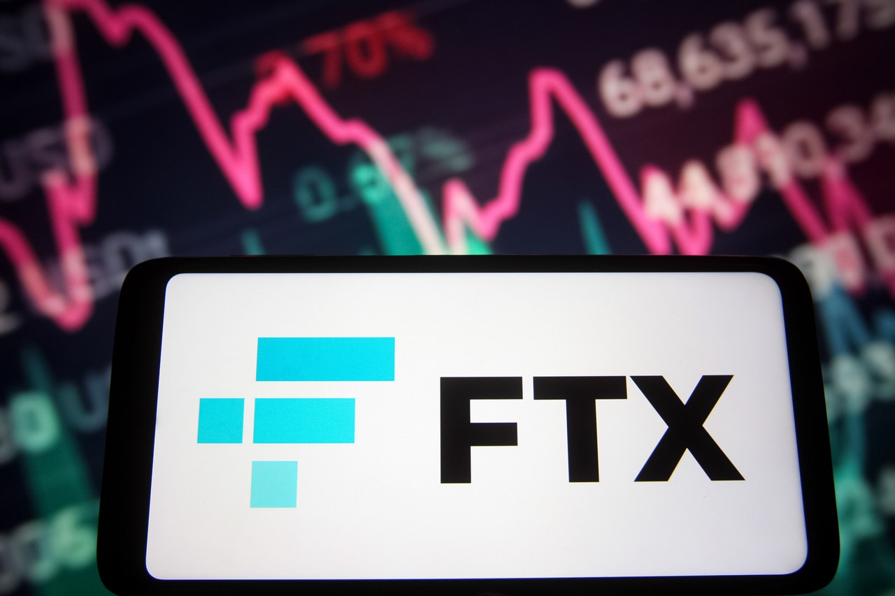 Финансовый крах FTX раздул нешуточный политический скандал.