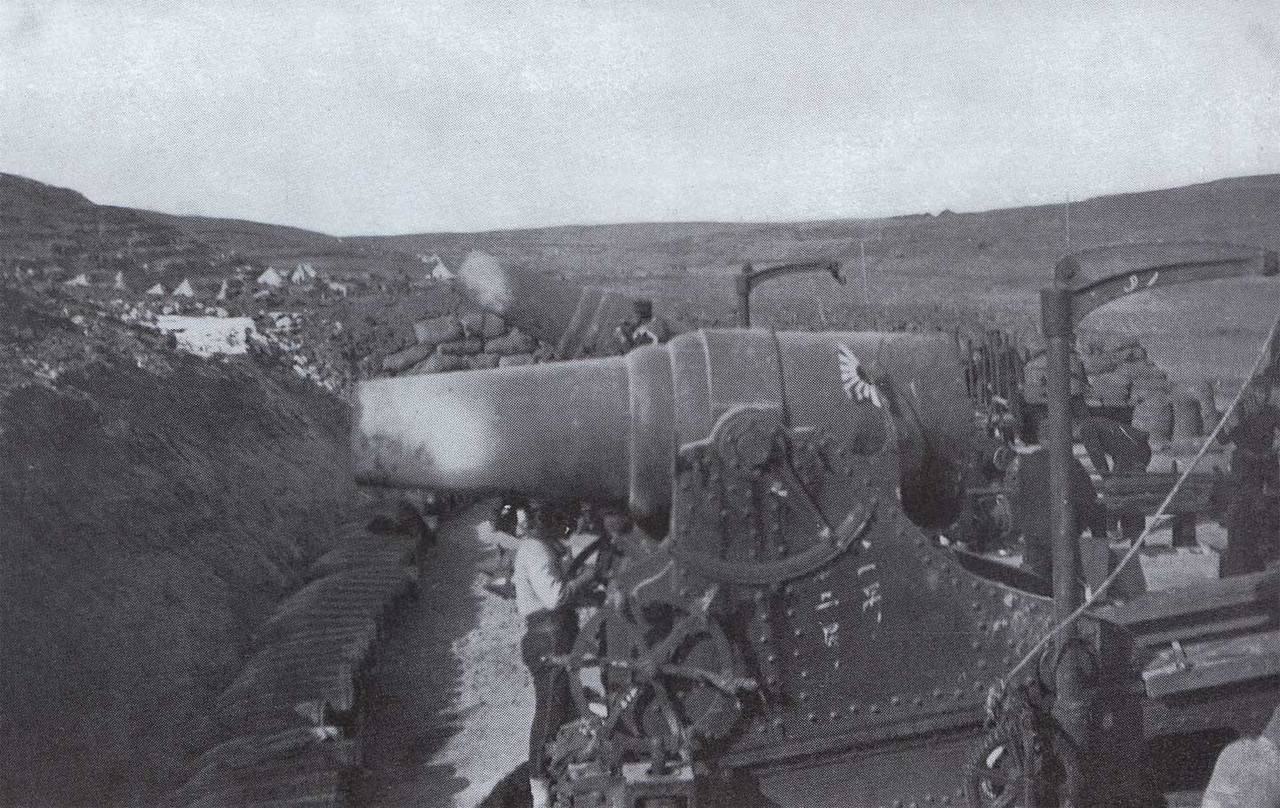 Японские 11-дюймовые гаубицы во время осады Порт-Артура. 1904 г.