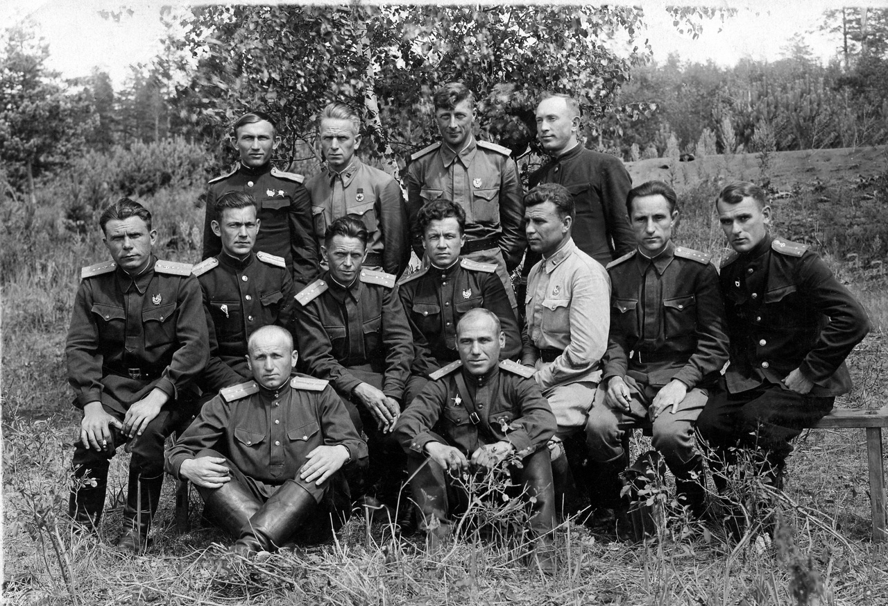 Слушатели Куйбышевского училища усовершенствования командного состава. 1943 г.