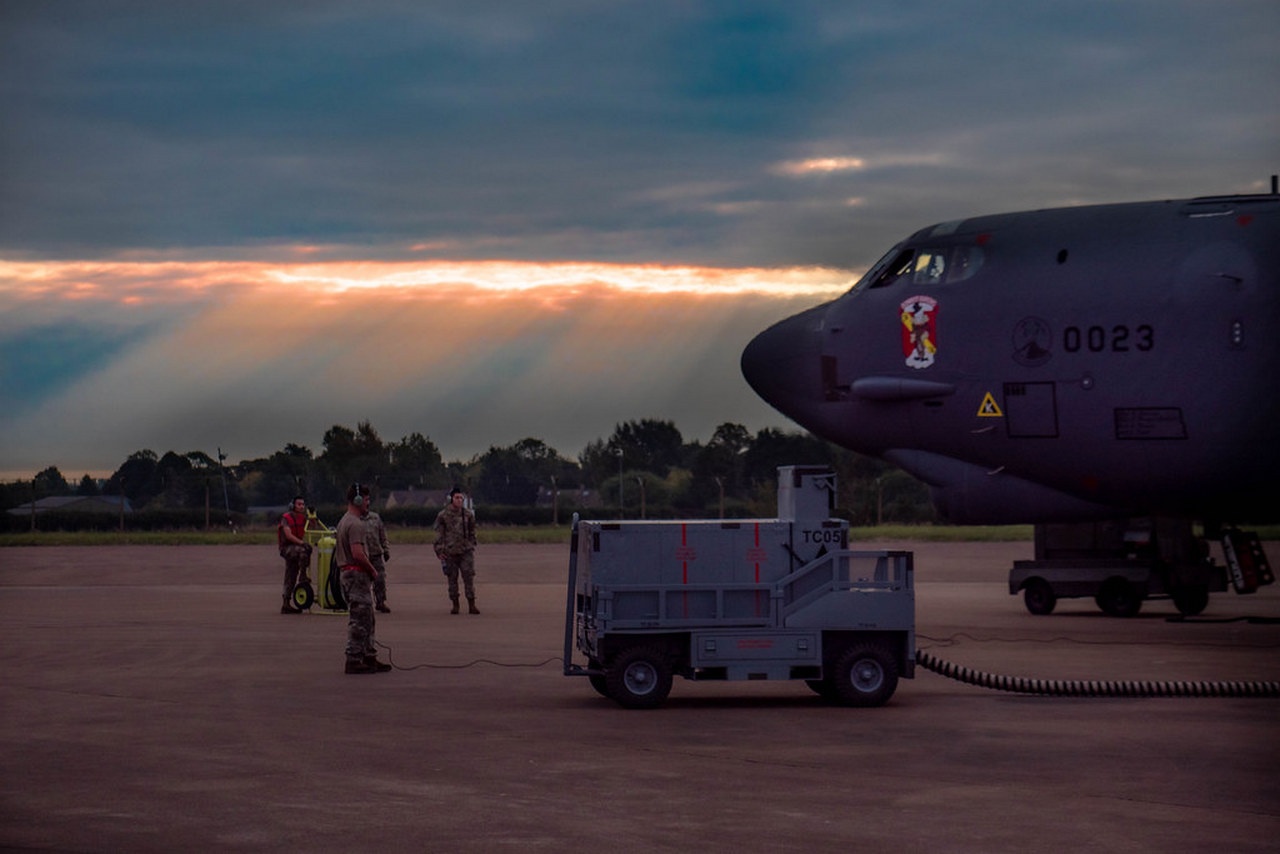 Bomber Task Force Europe - постоянная миссия, призванная помочь пилотам и экипажам стратегических бомбардировщиков В-52 ВВС США ознакомиться с европейским воздушным пространством и союзниками.