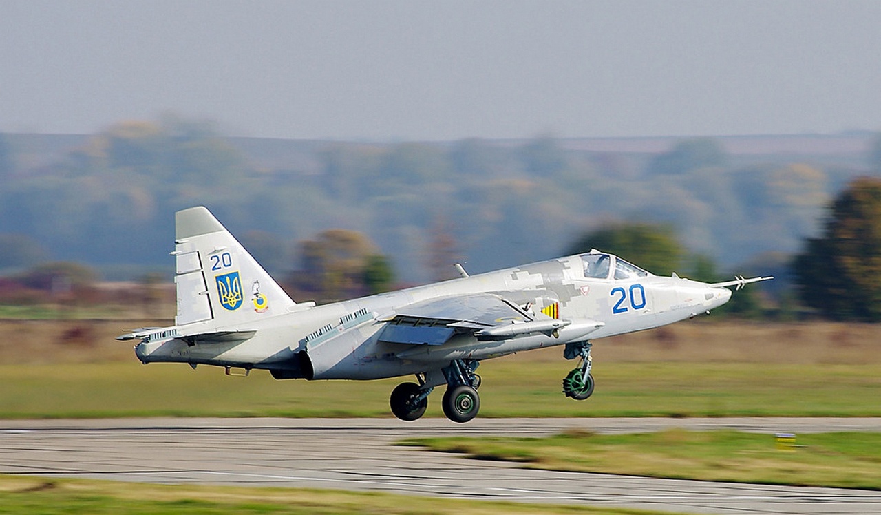Самолёты ВСУ укрылись на аэродромах соседних государств.