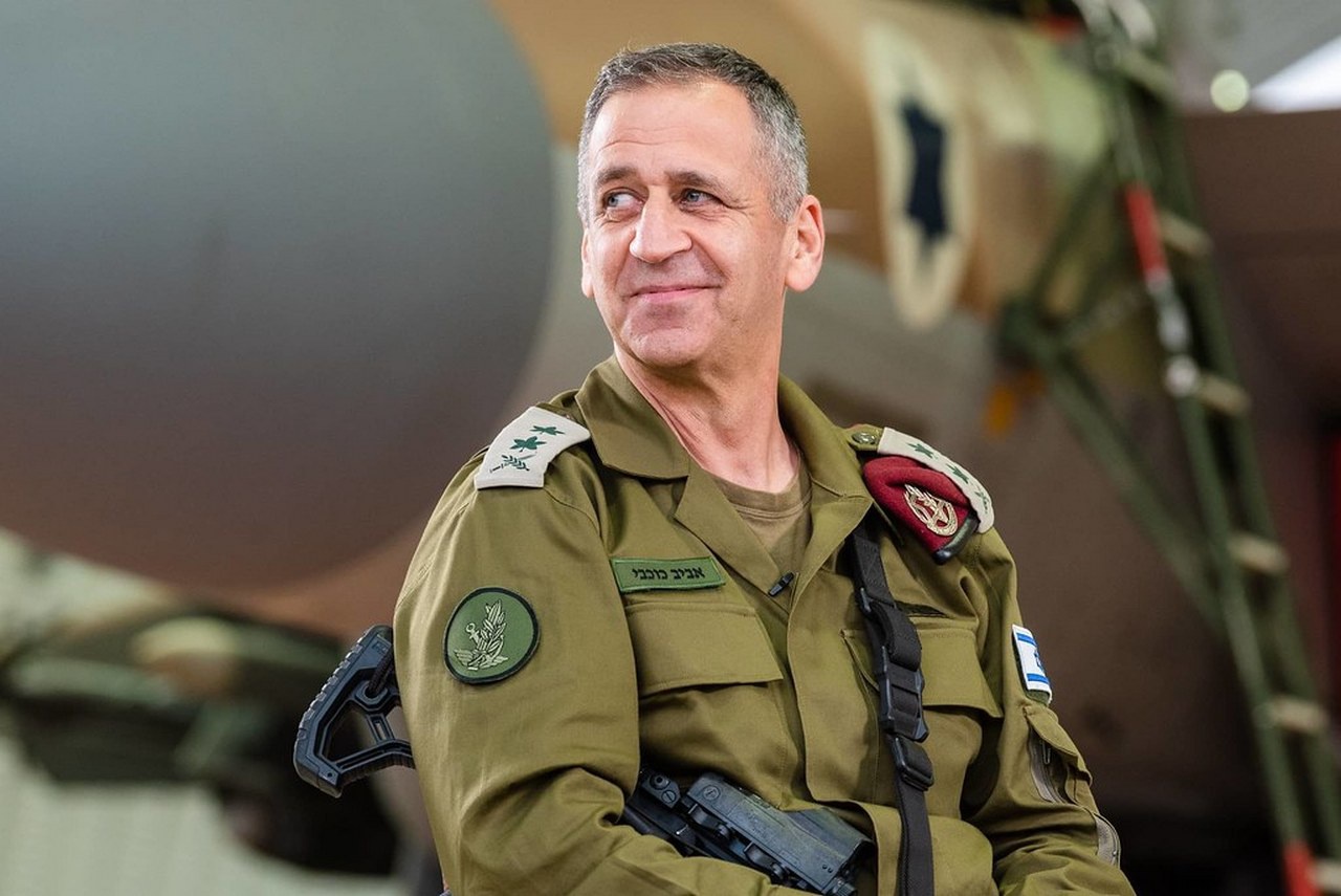 Бывший начальник Генерального штаба Авив Кохави предупредил премьер-министра о нетерпимой ситуации в армии.