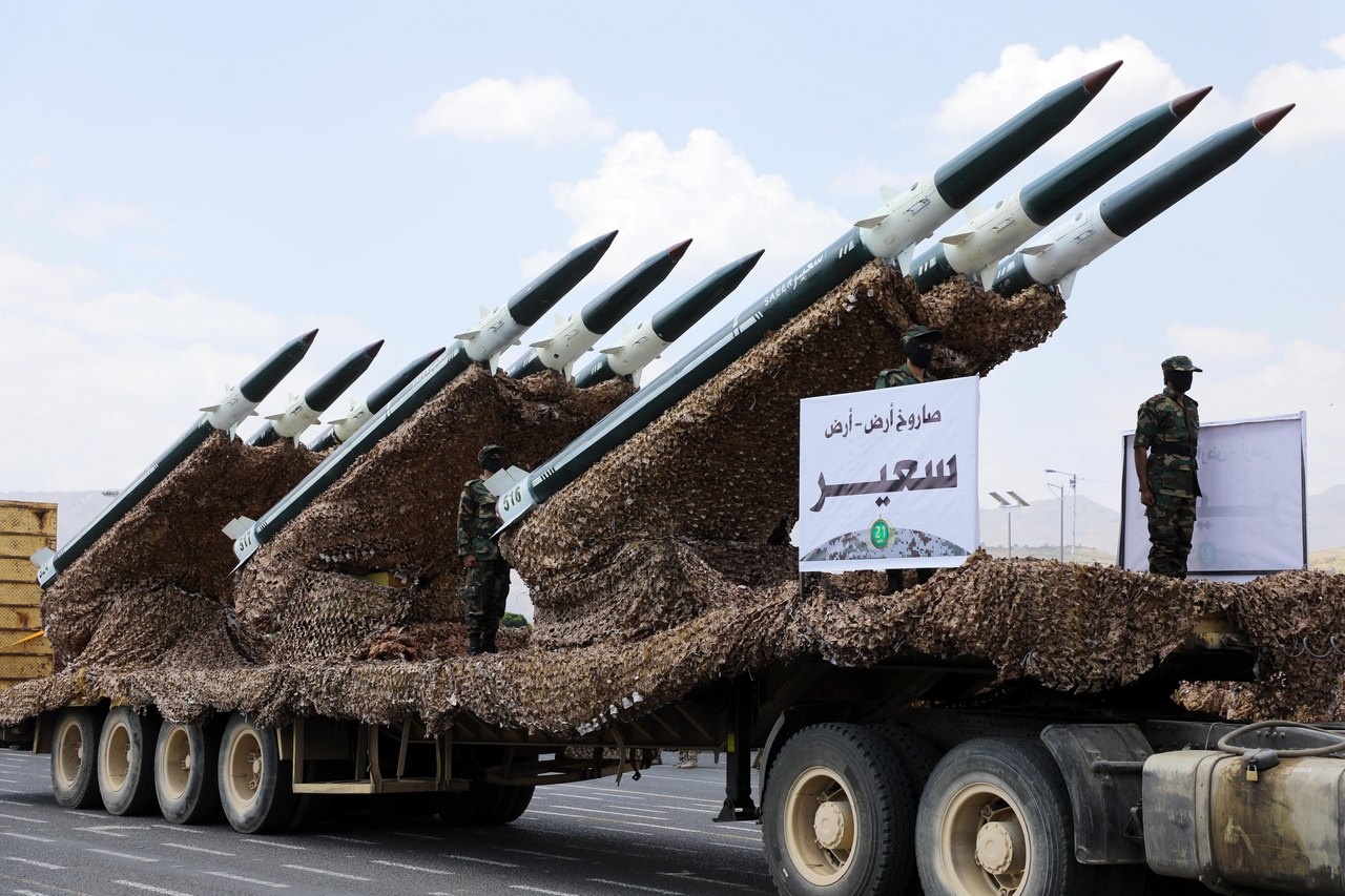 Ракеты хуситов на военном параде в столице Йемена Сане.