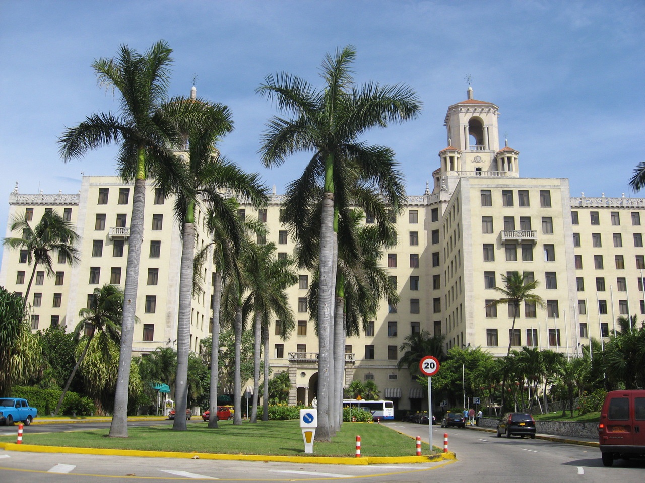 Отель Nacional в Гаване является одним из мест, где, как сообщается, пострадавшие «подхватили» синдром.