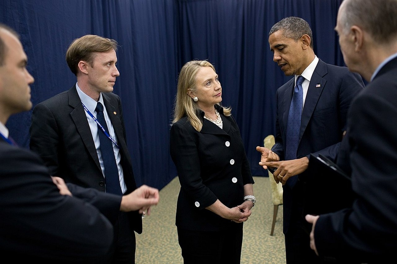 Джейк Салливан, Хиллари Клинтон и Барак Обама в ноябре 2012 года.