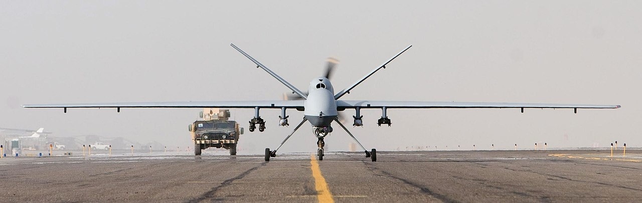 Разведывательно-ударный беспилотный летательный аппарат MQ-9 Reaper в Афганистане, 2007 г.