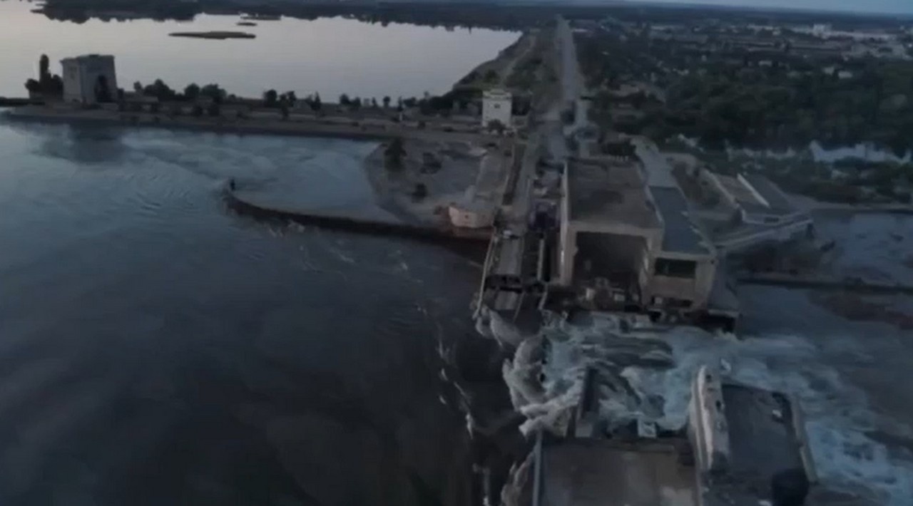 Запад огульно обвиняет в разрушении Каховской ГЭС Россию.
