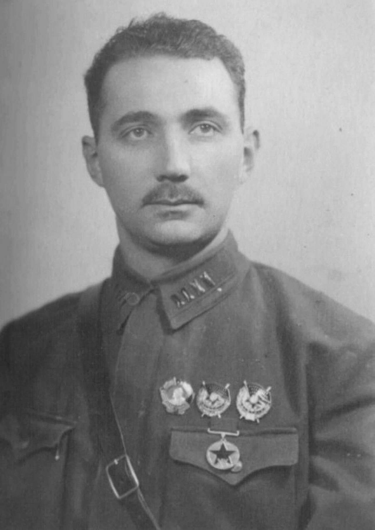 Начальник Особой оперативной группы Разведуправления Красной Армии полковник Хаджи Мамсуров. 1941 год.