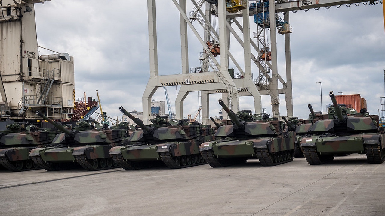 Передача первой партии танков M1A1 Abrams Войску Польскому, 28 июня 2023 г.