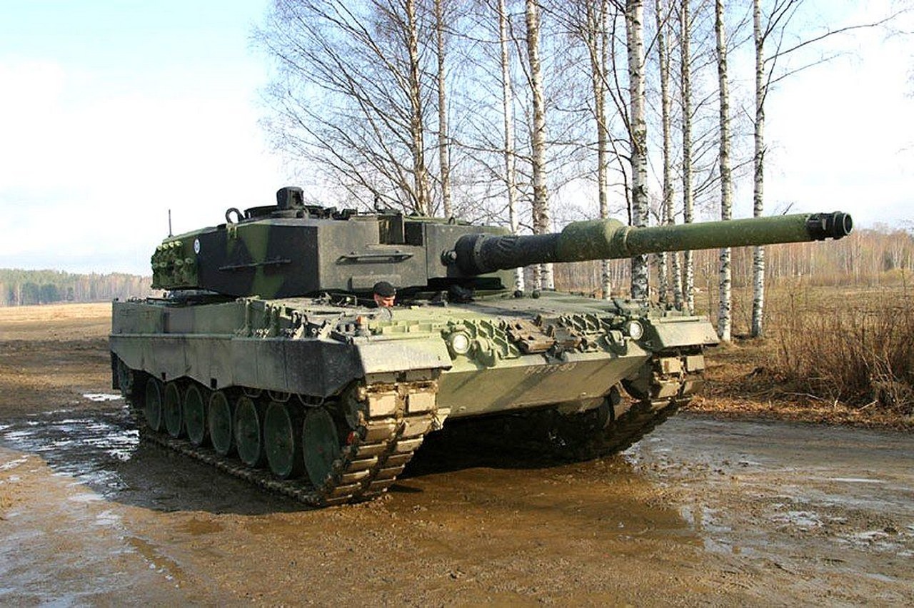 Танк Leopard 2A4 в Финляндии.