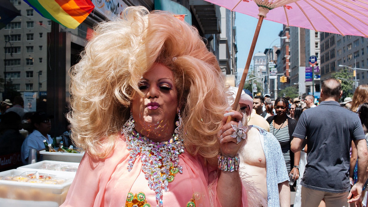 Как будут принимать роды у европейских мужиков?