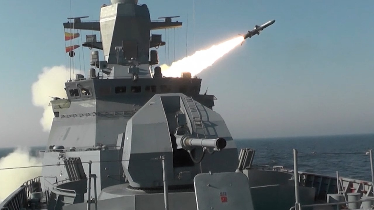 На Балтике грянула «Буря»