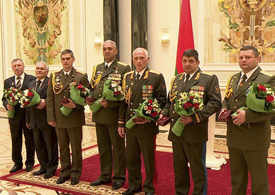 100 лет военному финансисту картинки отходы