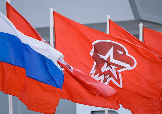 Замминистра обороны России генерал армии Николай Панков открыл 3-й слет военно-патриотического движения «Юнармия» Замминистра обороны России генерал армии Николай Панков открыл 3-й слет военно-патриотического движения «Юнармия»