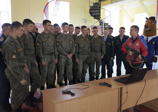 Армейцы провели спортивный праздник в Михайловской военной артиллерийской академии Армейцы провели спортивный праздник в Михайловской военной артиллерийской академии