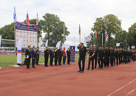 В Кронштадте проходит чемпионат ВС РФ по гребле на шлюпках и гребно-парусному двоеборью В Кронштадте проходит чемпионат ВС РФ по гребле на шлюпках и гребно-парусному двоеборью