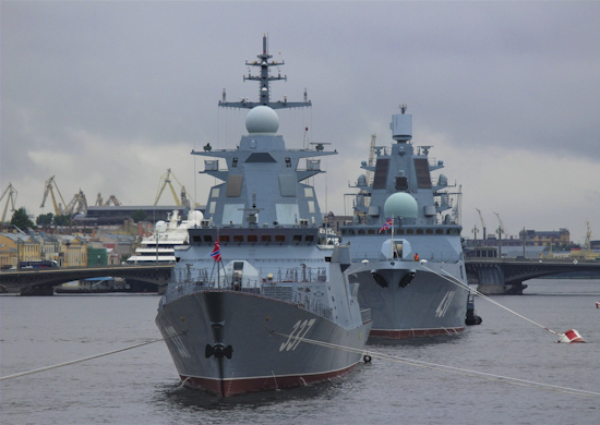 тренировки морского парада в кронштадте. Смотреть фото тренировки морского парада в кронштадте. Смотреть картинку тренировки морского парада в кронштадте. Картинка про тренировки морского парада в кронштадте. Фото тренировки морского парада в кронштадте